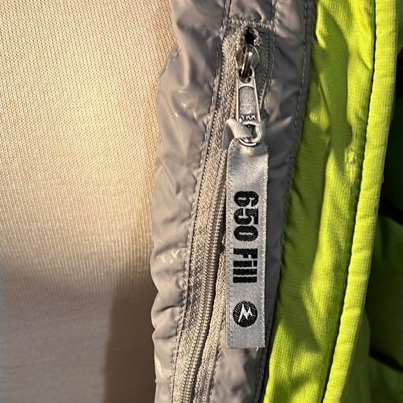 Marmot down puffer jacket-3 zipper pockets/cinch waist/up-down double-zip front - Picture 8 of 16